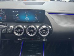 Mercedes-Benz GLA 200 - ფოტო 12