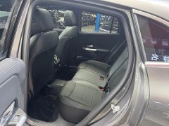 Mercedes-Benz GLA 200 - ფოტო 9