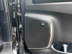 Toyota Vellfire Crown Hybrid 2.5L HV Premium Edition - ფოტო 13