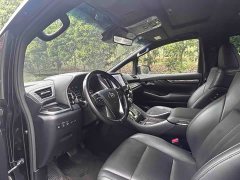 Toyota Vellfire Crown Hybrid 2.5L HV Premium Edition - ფოტო 9