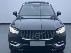 Volvo XC90 B6 Inscription 7-Seater - ფოტო 2
