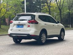 Nissan Qashqai 2.0L FWD Smart Connect Premium Edition - ფოტო 5