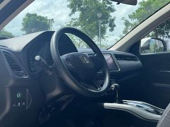 Honda Vezel 2020 1.5L CVT Luxury - ფოტო 10