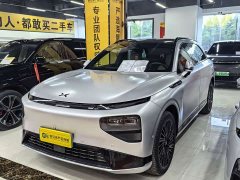 XPeng G9 725 Max - ფოტო 1