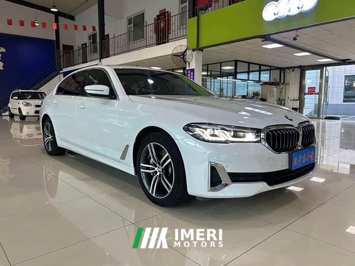 BMW 5 Series Facelift 530Li Premier Luxury Package - ავტომობილი ჩინეთიდან