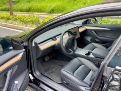 Tesla Model 3 Rear-Wheel Drive - ფოტო 4