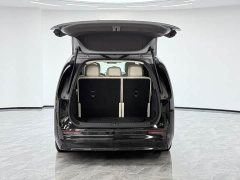 Li Auto Li Xiang MEGA Ultra - ფოტო 11