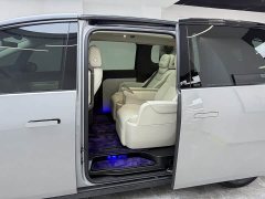 Li Auto Li Xiang MEGA Ultra - ფოტო 17