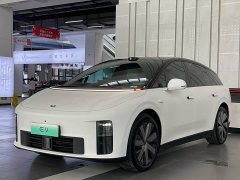 Li Auto i6 2025 Four-Wheel Drive Standard Edition - ფოტო 1