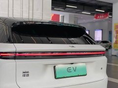 Li Auto i6 2025 Four-Wheel Drive Standard Edition - ფოტო 7