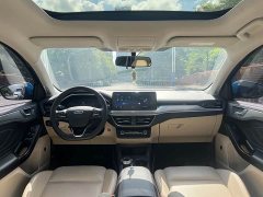 Ford Focus Sedan EcoBoost 180 Automatic Trend - ფოტო 17