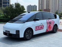 Li Auto MEGA Home Family Edition - ფოტო 1