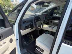Li Auto MEGA Home Family Edition - ფოტო 15