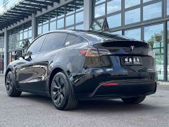 Tesla Model Y 2023 Rear-Wheel Drive - ფოტო 11