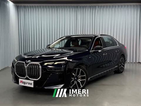2023 BMW i7 eDrive50L Leading M Sport Package