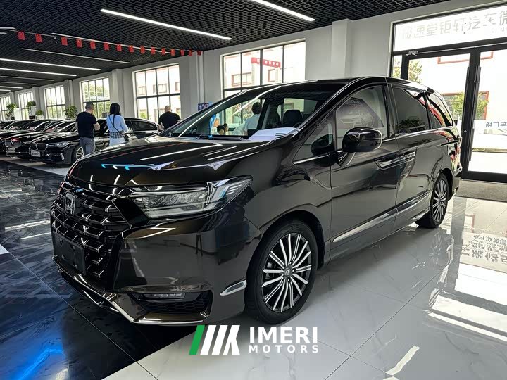 Honda Odyssey 2022 2.0L e:HEV Luxury - ავტომობილი ჩინეთიდან