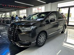 Honda Odyssey 2022 2.0L e:HEV Luxury - ფოტო 1