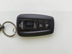 Toyota Corolla Hybrid 1.8L E-CVT Elite - ფოტო 19