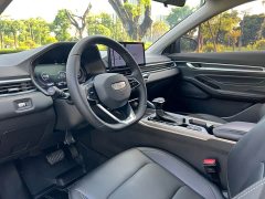 Geely Emgrand 4th Generation 1.5L CVT Luxury - ფოტო 12