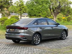 Geely Emgrand 4th Generation 1.5L CVT Luxury - ფოტო 5