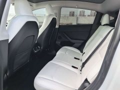 Tesla Model Y Long Range All-Wheel Drive - ფოტო 11