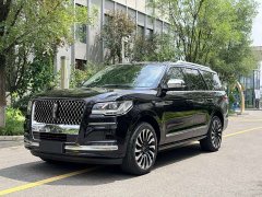 Lincoln Navigator 2022 Presidential Edition 3.5T - ფოტო 1