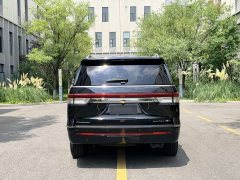 Lincoln Navigator 2022 Presidential Edition 3.5T - ფოტო 8