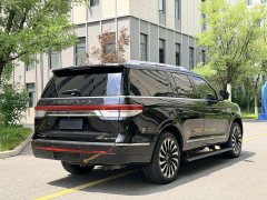 Lincoln Navigator 2022 Presidential Edition 3.5T - ფოტო 9