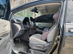Toyota Gravia 2.5L Hybrid Comfort Edition - ფოტო 3