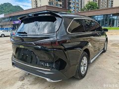 Toyota Gravia 2.5L Hybrid Comfort Edition - ფოტო 7