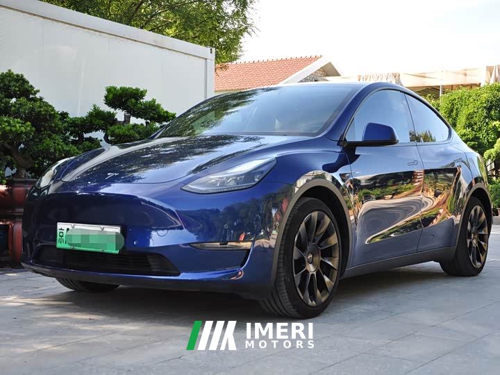 Tesla Model Y Long Range All-Wheel Drive - ავტომობილი ჩინეთიდან