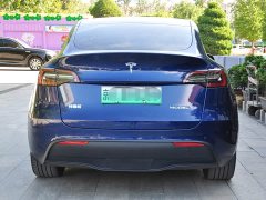 Tesla Model Y Long Range All-Wheel Drive - ფოტო 5