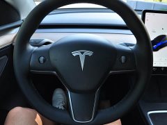Tesla Model Y Long Range All-Wheel Drive - ფოტო 8