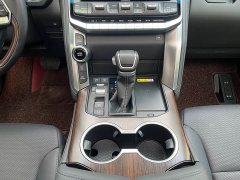 Toyota Land Cruiser (Imported) 2022 3.5T Automatic - ფოტო 17