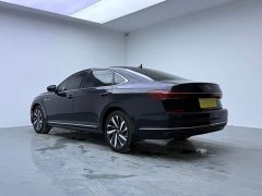 Volkswagen Passat Outstanding Edition 330TSI Elite - ფოტო 6