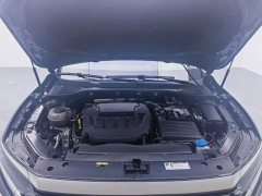 Volkswagen Passat Outstanding Edition 330TSI Elite - ფოტო 9