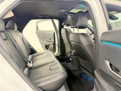 Hyundai Elantra 1.5L CVT 20th Anniversary Edition - ფოტო 9