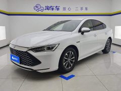 BYD Qin PLUS Glory Edition DM-i 55KM Leading - ფოტო 1