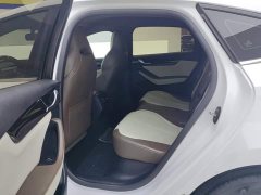 BYD Qin PLUS Glory Edition DM-i 55KM Leading - ფოტო 11
