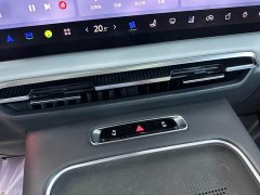 Avatr Lantu Dreamchaser PHEV AWD Luxury Kunpeng Edition - ფოტო 12