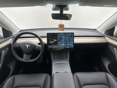 Tesla Model Y Standard Range RWD - ფოტო 12