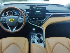 Toyota Camry 2021 2.0G Luxury - ფოტო 12