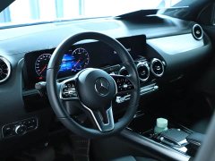 Mercedes-Benz GLA 200 - ფოტო 11