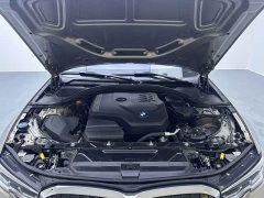 BMW 3 Series Facelift 320Li M Sport Package - ფოტო 9