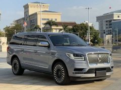 Lincoln Navigator 2020 3.5T Long Wheelbase Presidential Edition - ფოტო 3