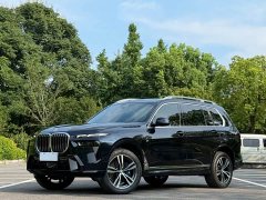 BMW X7 xDrive40i M Sport Luxury Package - ფოტო 1