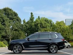 BMW X7 xDrive40i M Sport Luxury Package - ფოტო 3