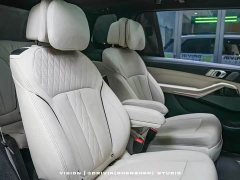 BMW X7 xDrive40i M Sport Luxury Package - ფოტო 7