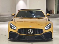 Mercedes-Benz 2019 AMG GT C Roadster - ფოტო 2
