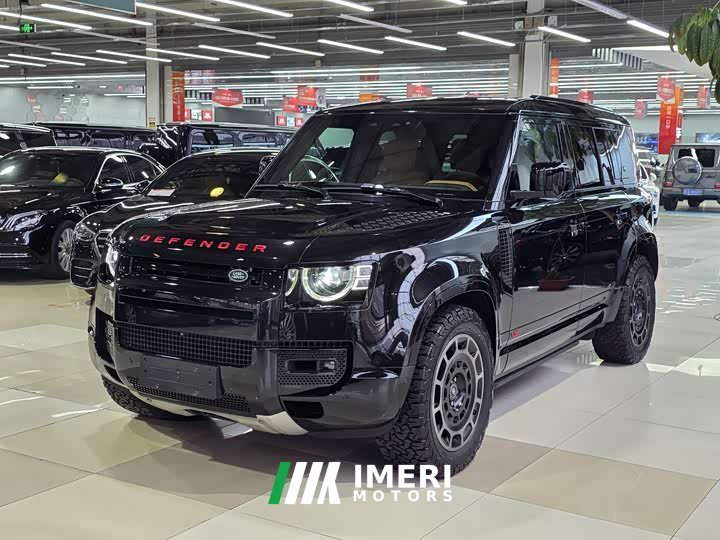 Land Rover Defender 110 5.0T V8